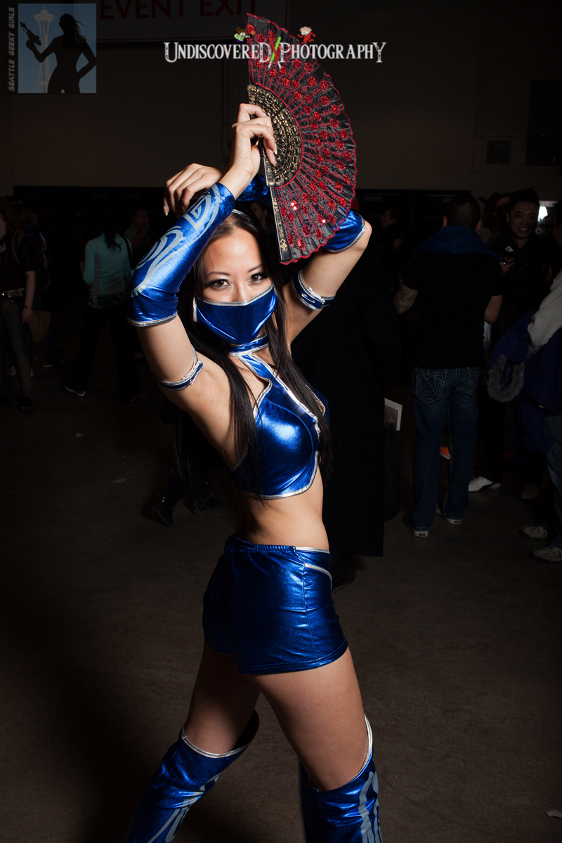 Illustration for article titled Even More Mind-Blowing Cosplay From Calgary Expo 2014!